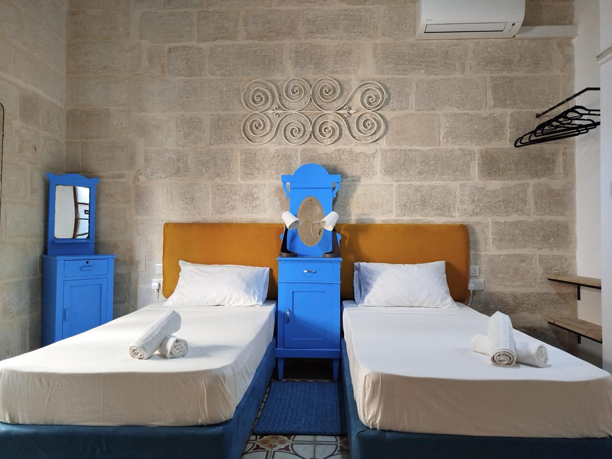 Limestone Sun Suites Sliema Oda fotoğraf