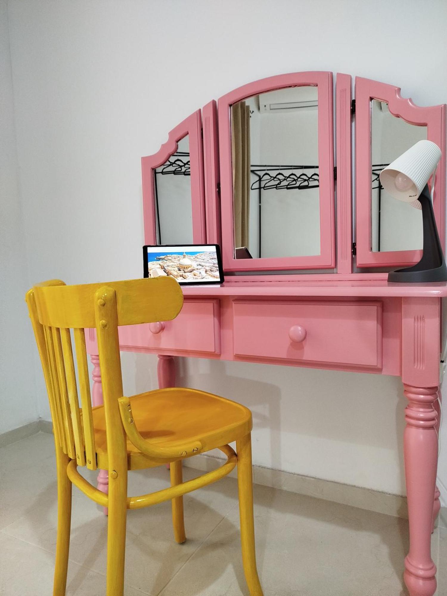 Limestone Sun Suites Sliema Oda fotoğraf
